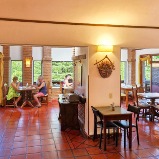 Breakfast room